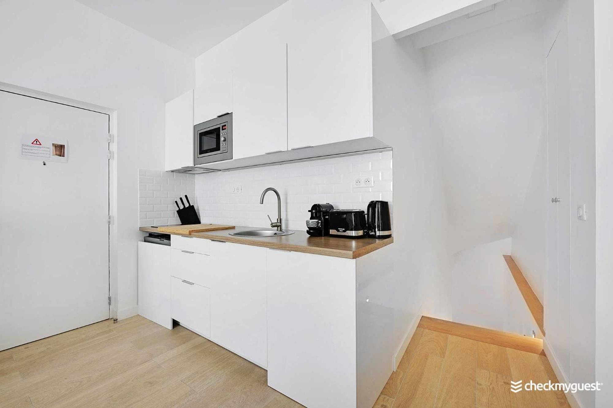 Intimate Apartment With Air Conditioner & Jacuzzi 2Br 6P Montmartre باريس المظهر الخارجي الصورة